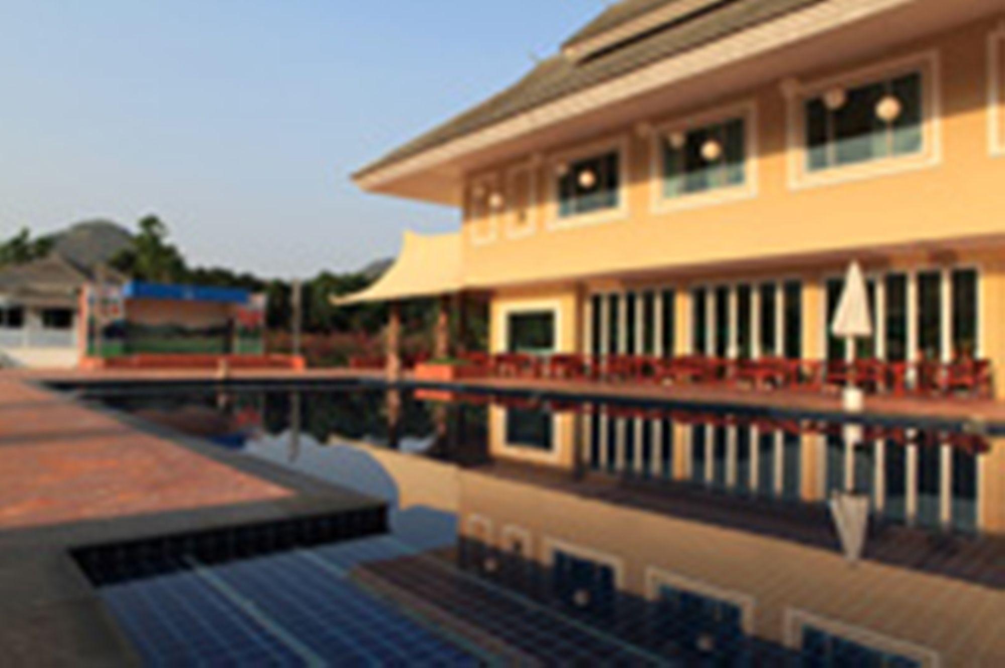 Phu Pha Phung Resort Suan Phueng Exterior foto